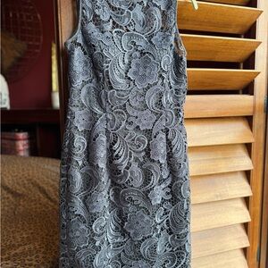 Adrianna Papell Elegant Gray Lace Dress